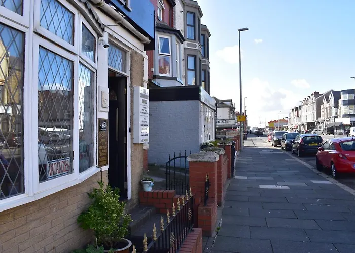 Lyndhurst Hotel Blackpool